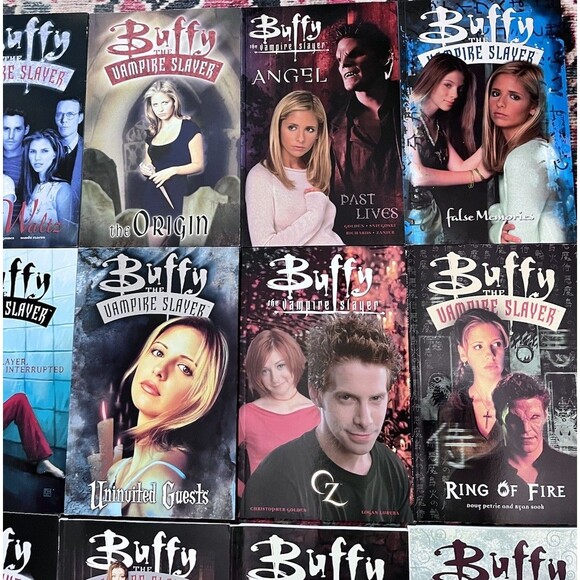 Lot Of 22 Buffy The Vampire Slayer - Trade Paperback Books - Picture 3 of 10